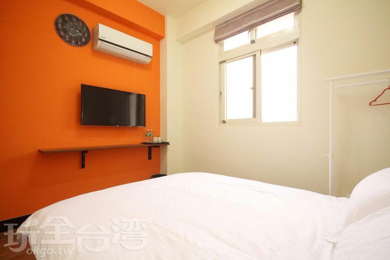 Ferry Bow Apartment Жинченг Екстериор снимка