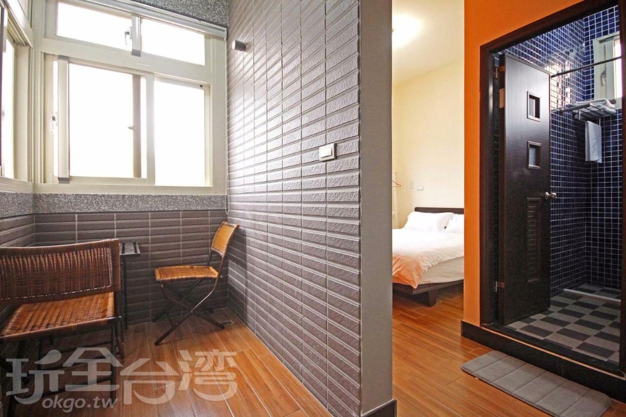 Ferry Bow Apartment Жинченг Екстериор снимка