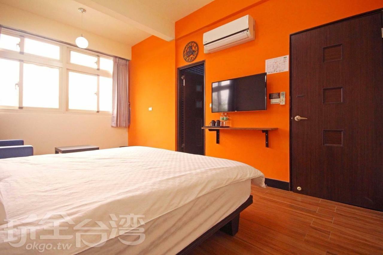 Ferry Bow Apartment Жинченг Екстериор снимка